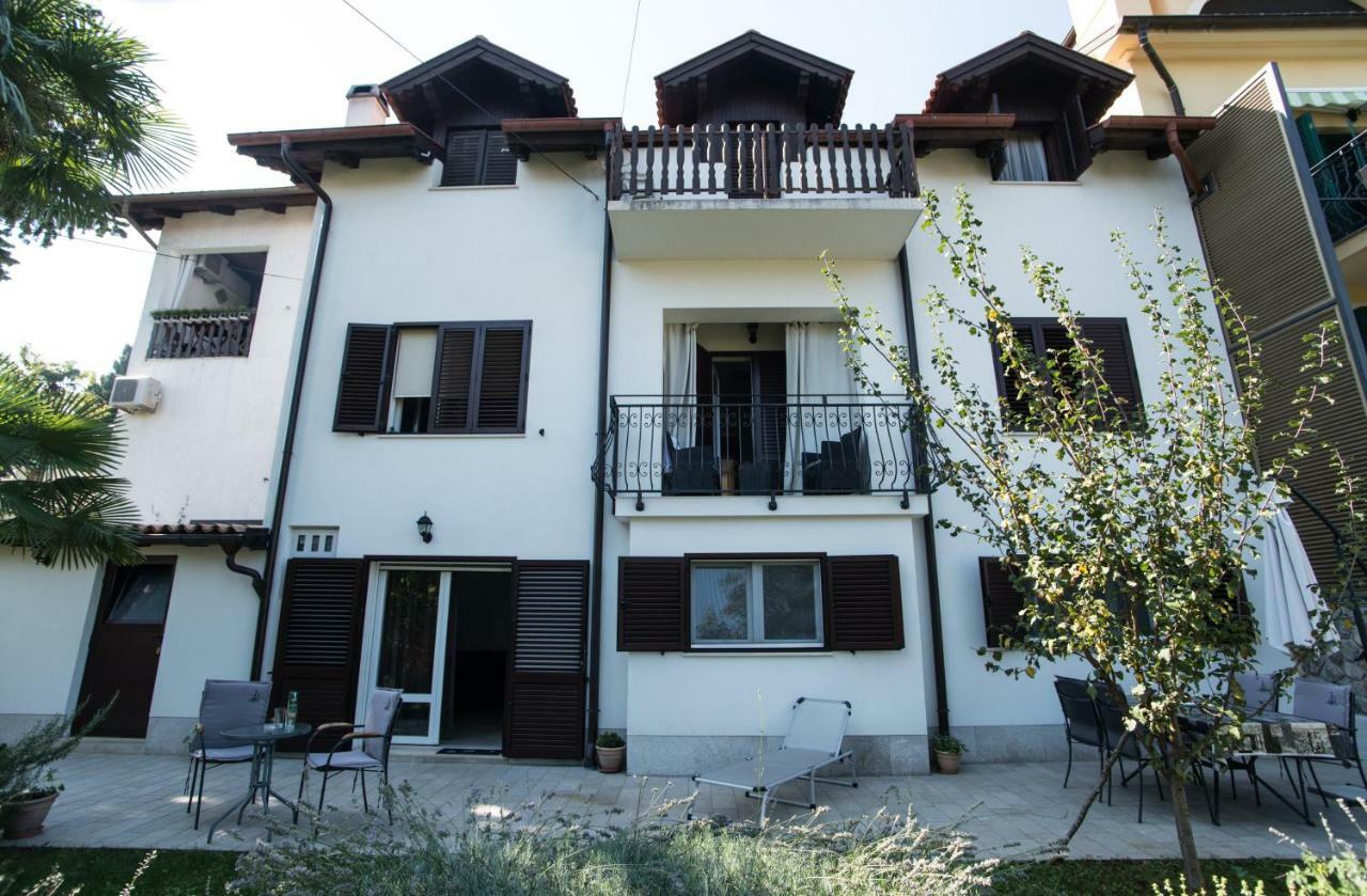 Tasha's Apartman